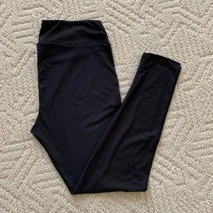 LuLaRoe Tall & Curvy Leggings